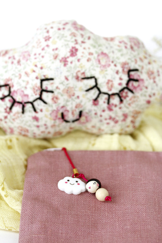 (image pour) Puce "la tête dans les nuages" 🌤️😊